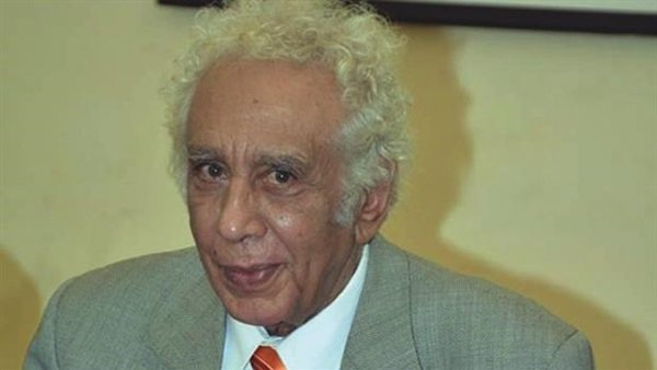 الأديب المترجم المصري سيد إمام أول المكرَّمين بملتقى الشارقة للتكريم الثقافي