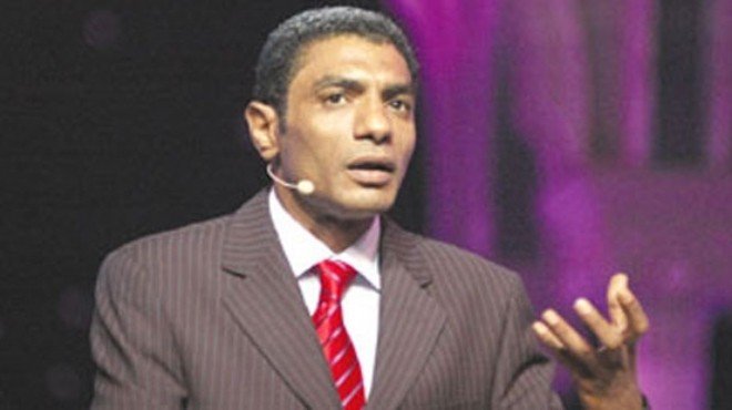  مقاطع من ديوان ليلى .. شهد العزلة 