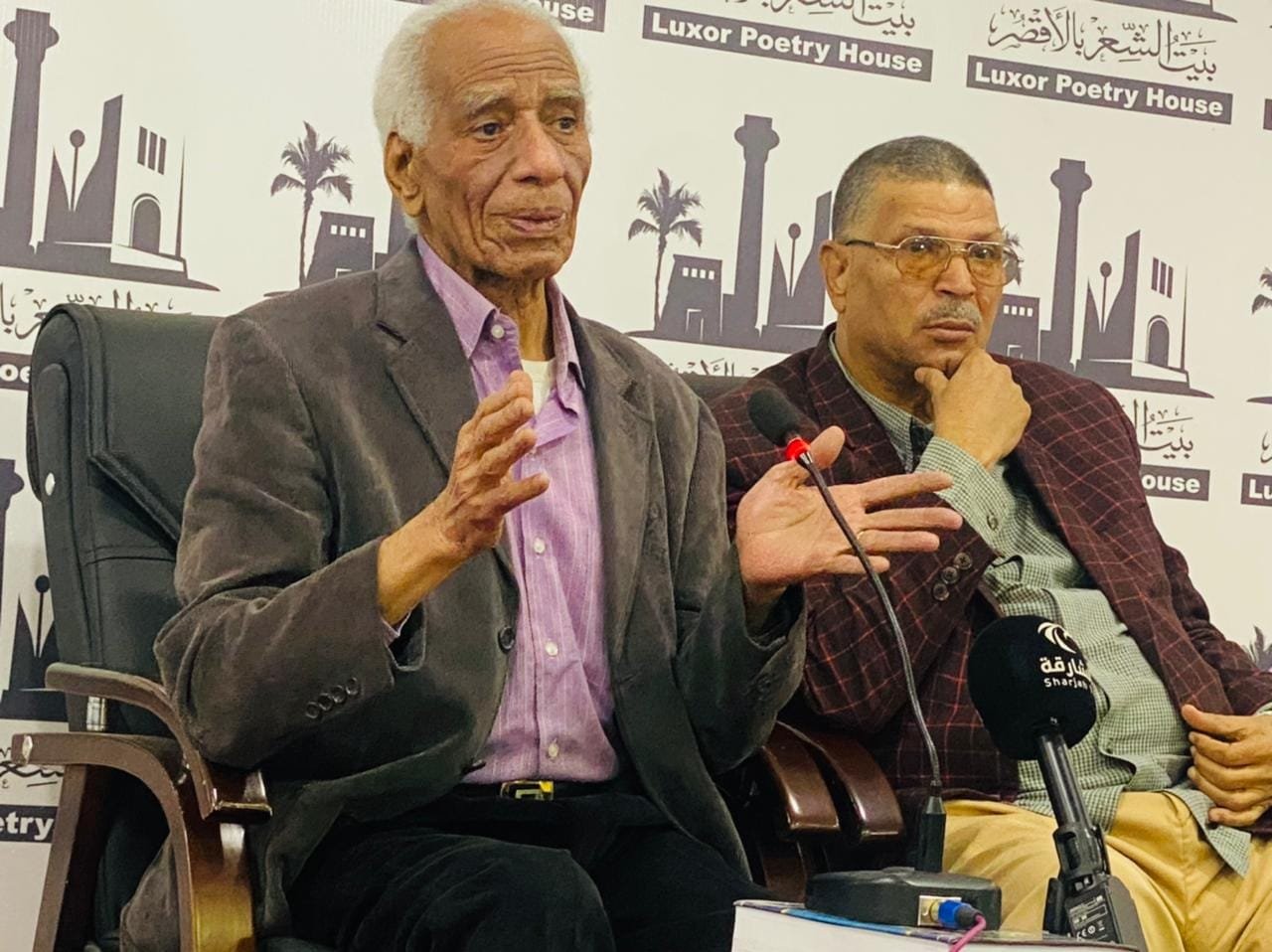 حسن طلب يحيي أول نشاطات بيت الشعر بالأقصر في عامه السابع