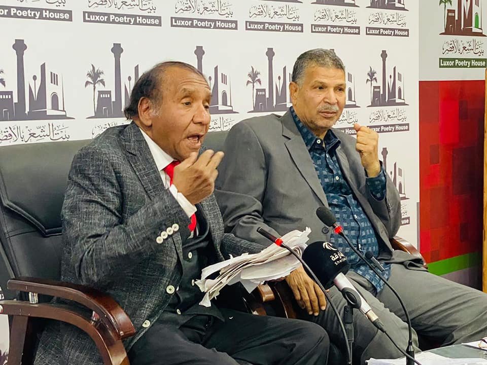 ليالي بيت الشعر بالأقصر الرمضانية تزدان مع قصائد عزت الطيري