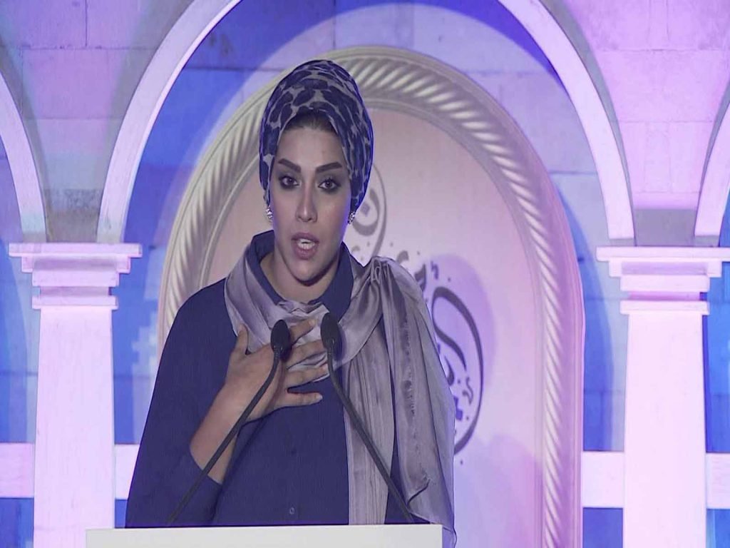 الشاعرة-سلمى-فايد